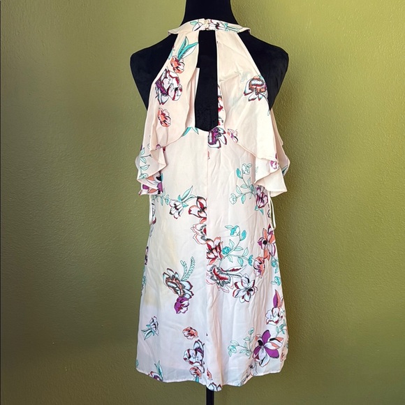 Candie's Pink Sundress with Halter Neckline and Flutter Sleeves - Picture 3 of 5